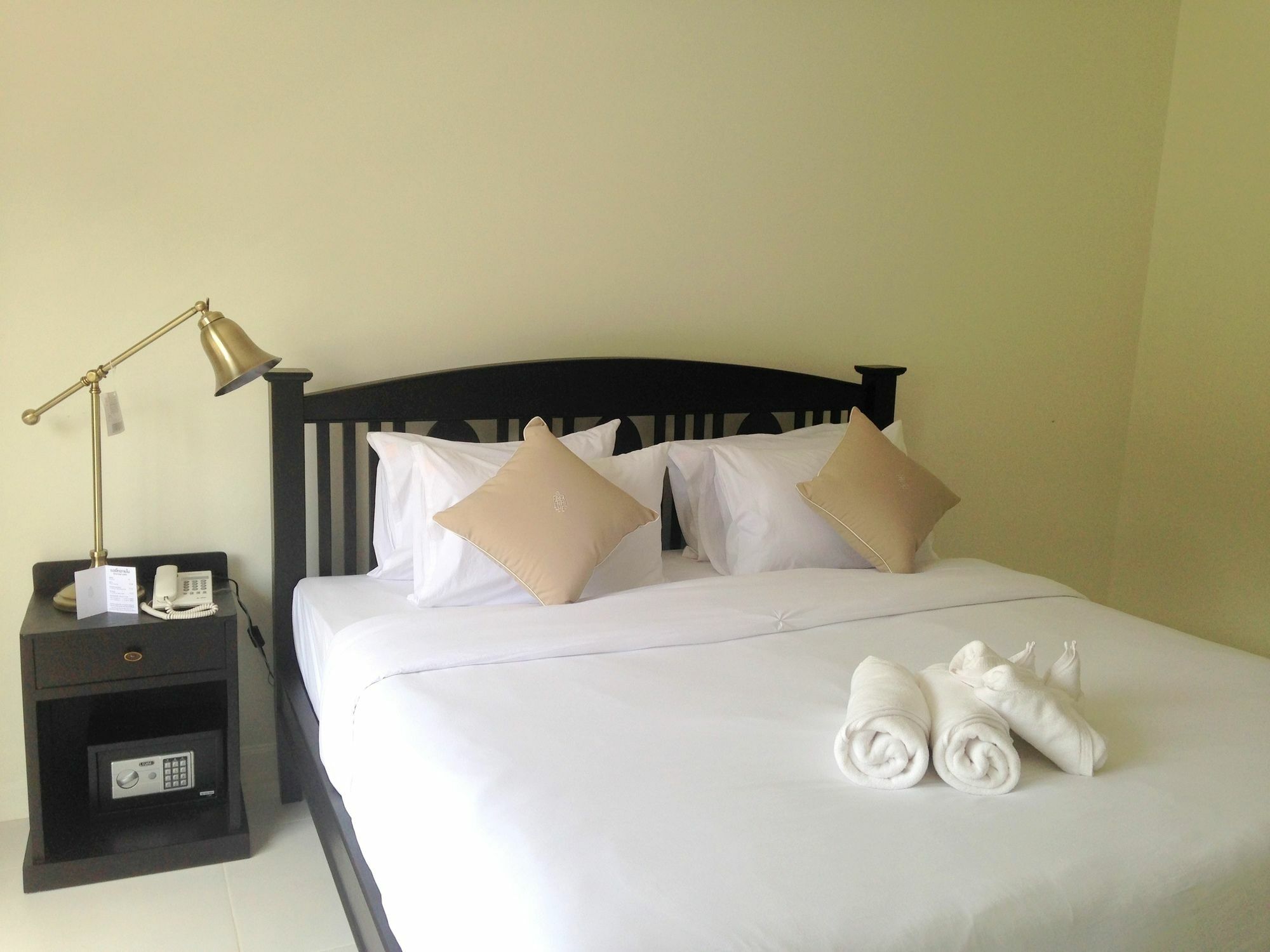 Koranaree Courtyard Boutique Hotel Nakhonratcsaszima Kültér fotó